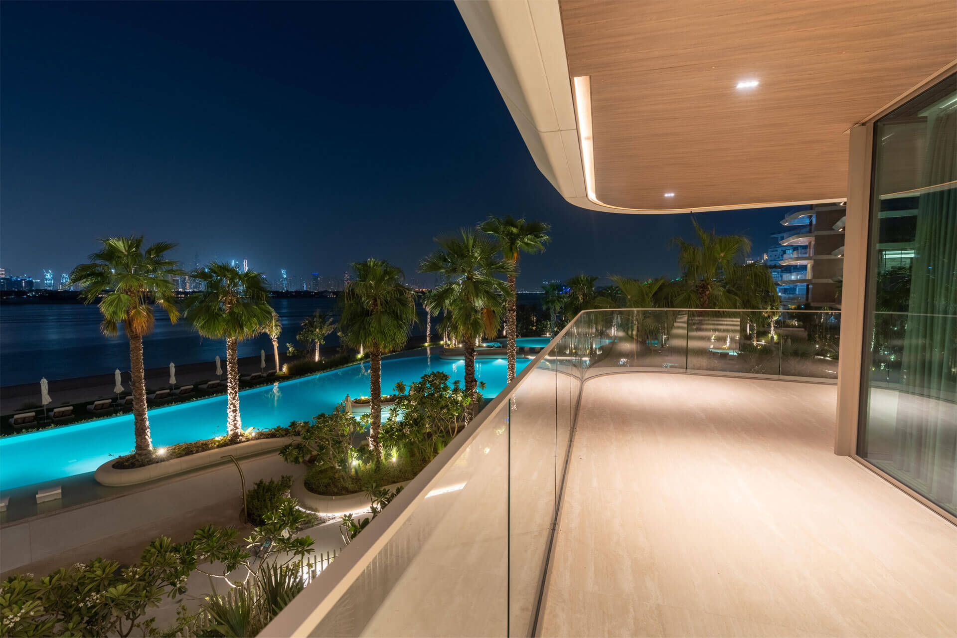 Panoramic Palm Views | Exceptional 3 Bed Residence | Serenia Living