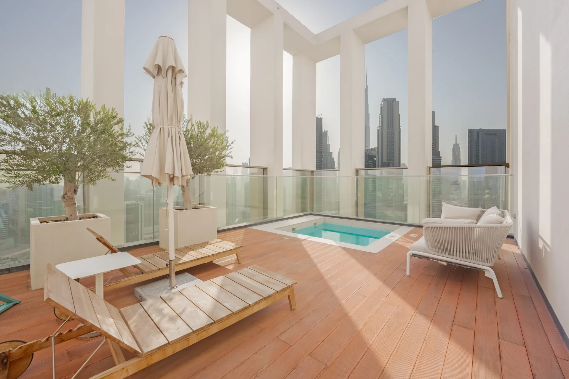Sky-High Space | 4 Bed | Residence 22, Business Bay