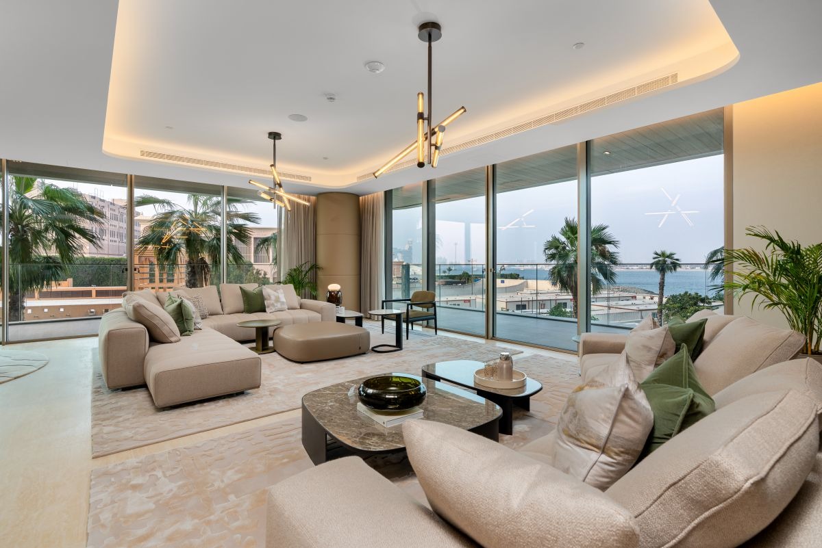 Panoramic Palm Views | Exceptional 3 Bed Residence | Serenia Living